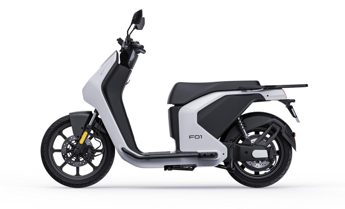 F01
